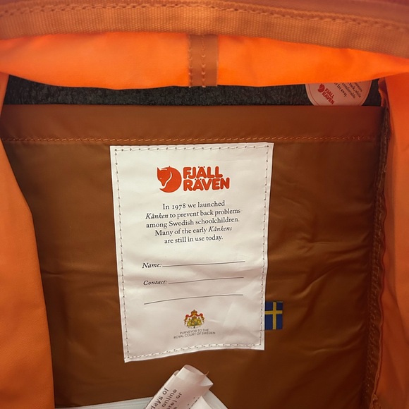 Kånken Mini Orange Backpack - Picture 5 of 8